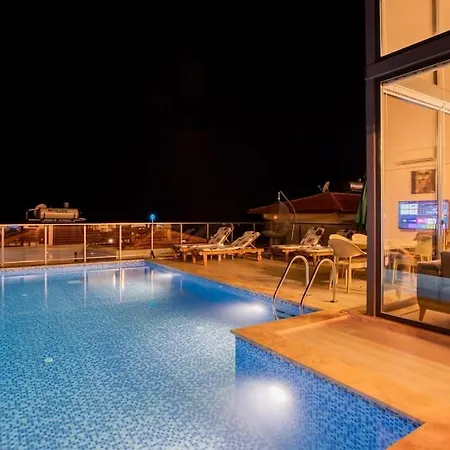 Villa Deniz Ve Orman Manzarali Sifir Esyali Saunali Lueks