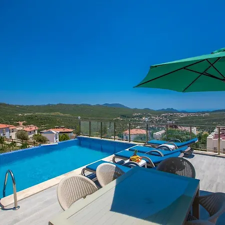 Deniz Ve Orman Manzarali Sifir Esyali Saunali Lueks Villa Kas